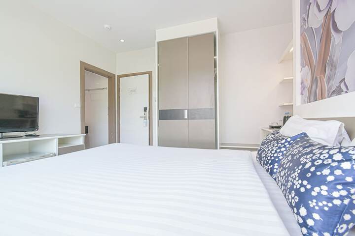 Room 20 of 60