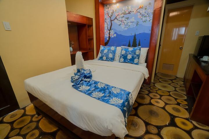 Room 29 of 80