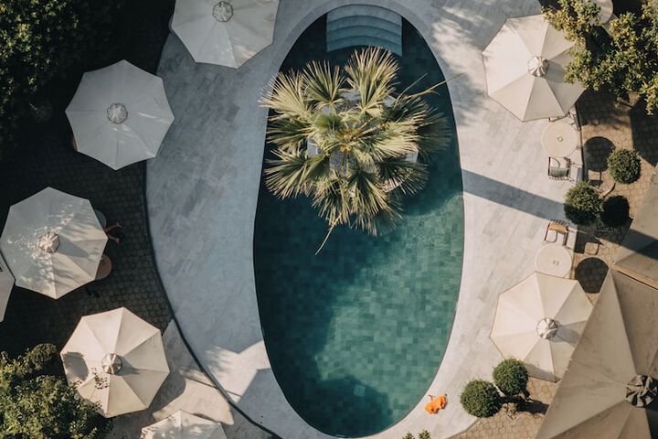 Pool 85 of 110