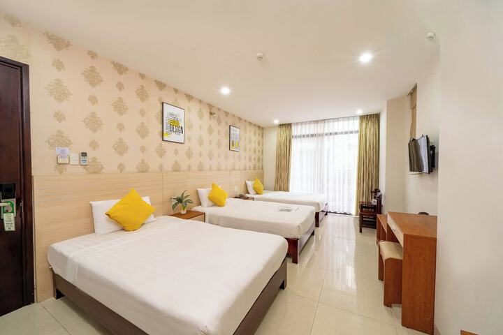 Room 42 of 82