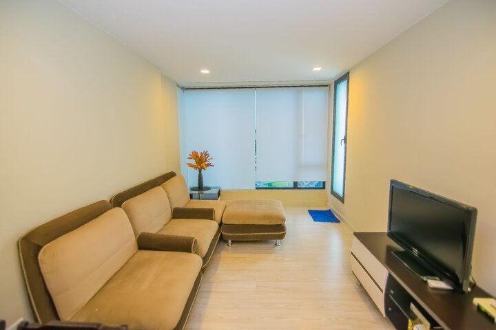 Room 5 of 24