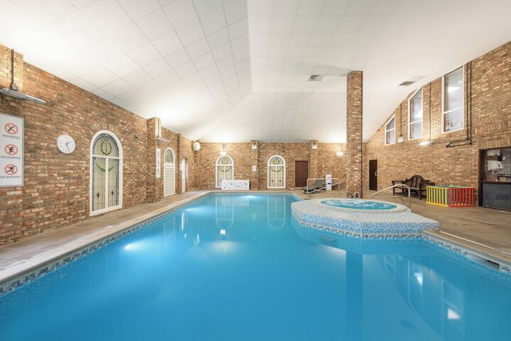Pool 46 of 94