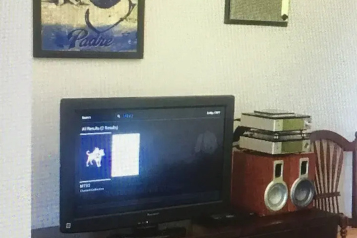 Room 4 of 11
