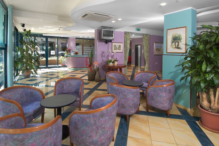 Hotel Interior 5 of 24