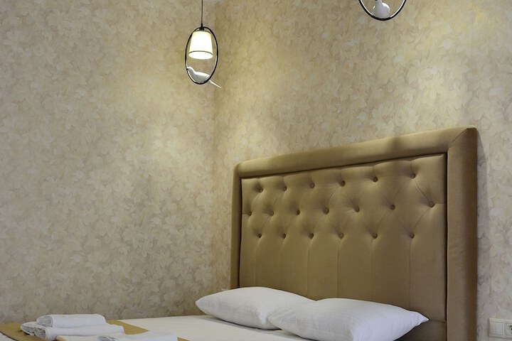 Room 19 of 40