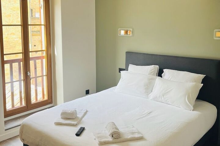 Room 3 of 14
