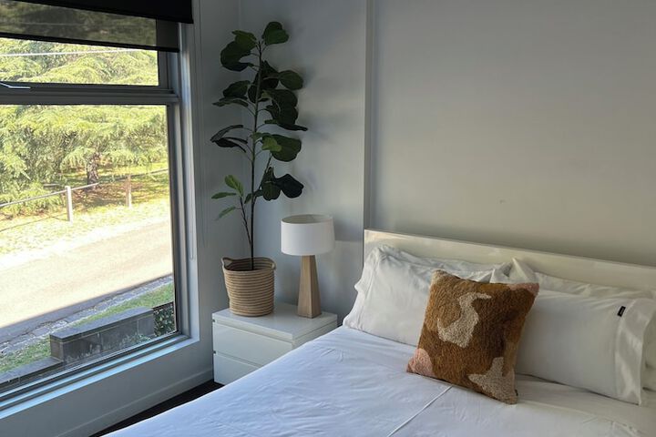 Room 8 of 66