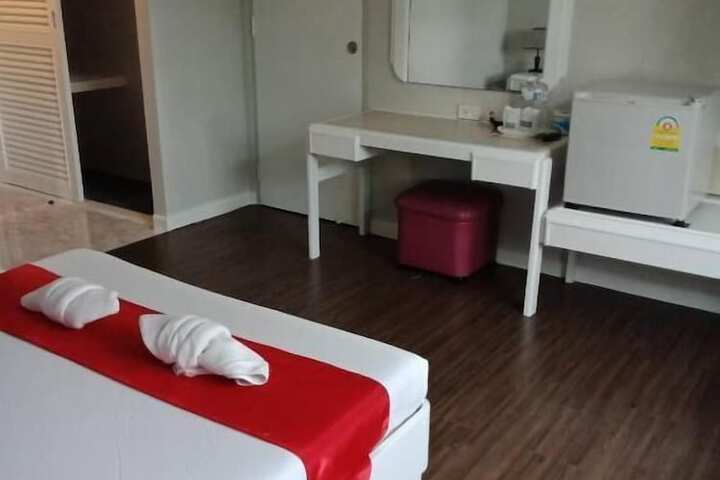 Room 18 of 41