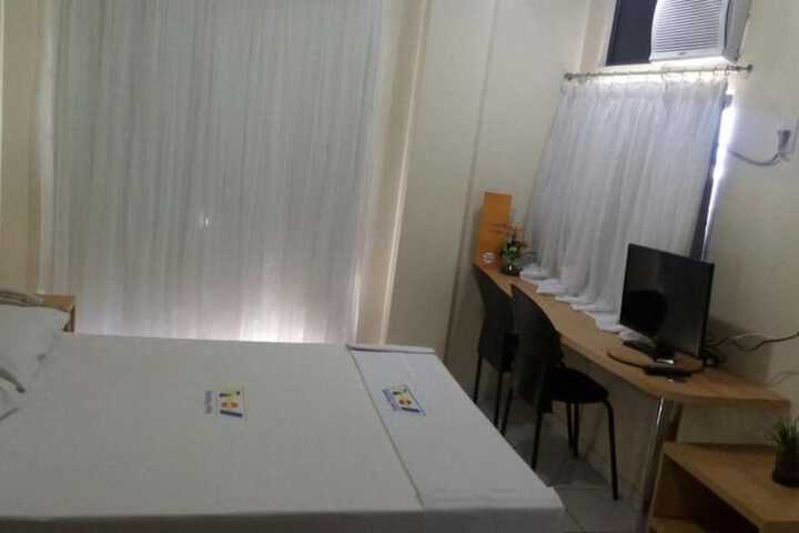 Room 11 of 31