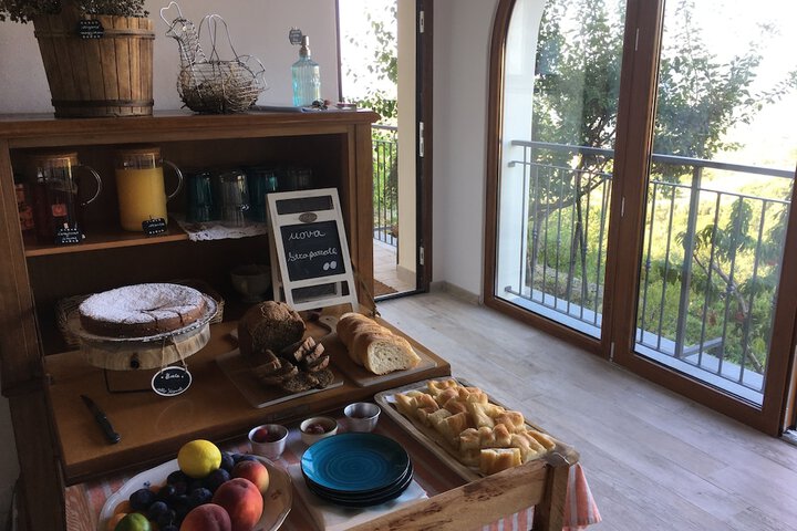 Breakfast/Coffee Service 48 of 71