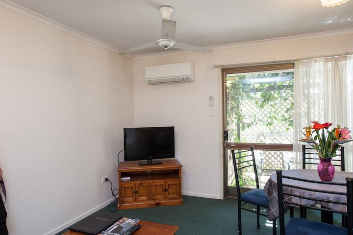 Room 21 of 63