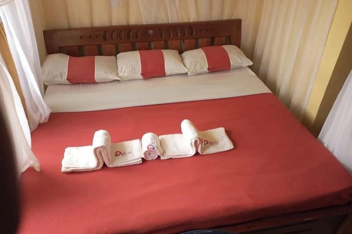 Room 8 of 53