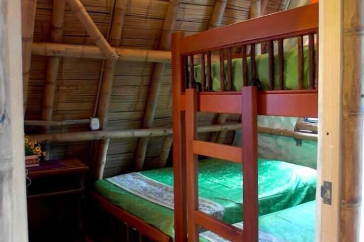 Room 6 of 14