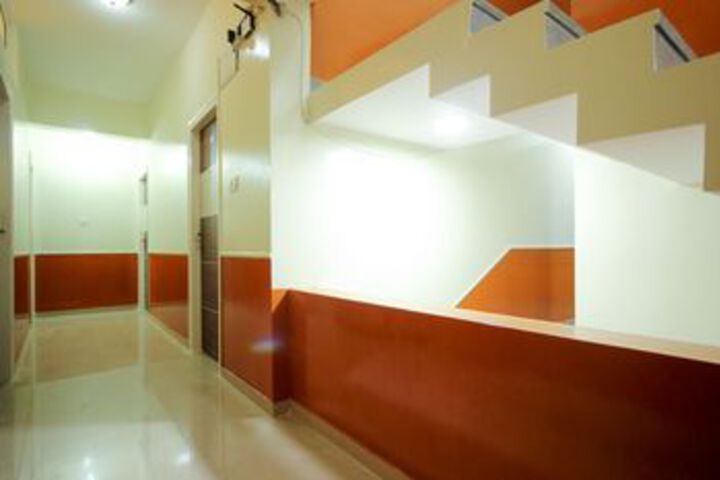Ballroom/Hall 16 of 21