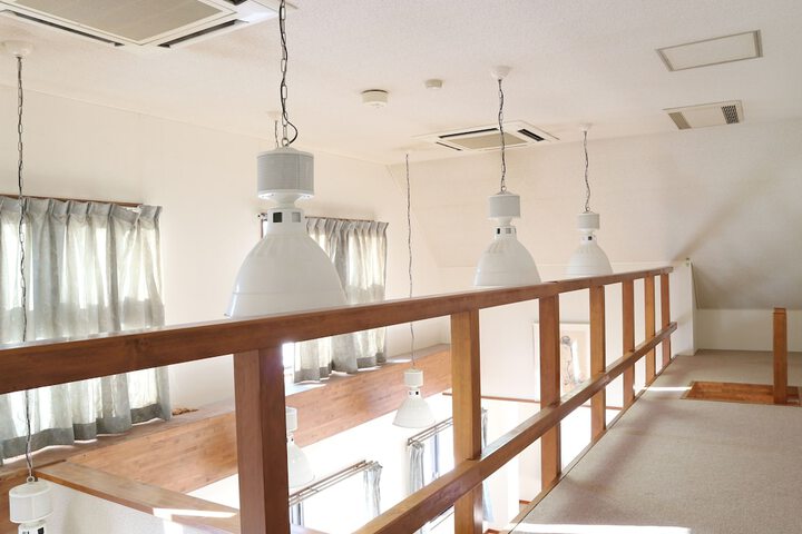 Room 3 of 74