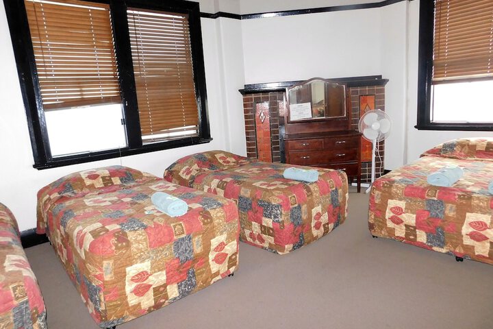 Room 11 of 51