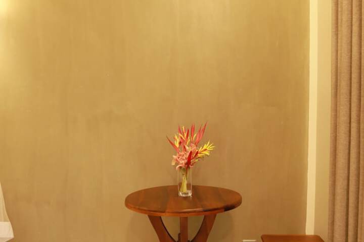 Room 11 of 41