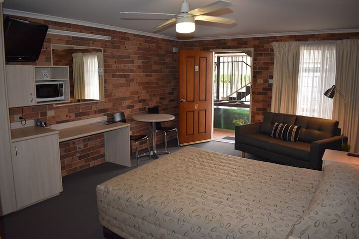 Room 5 of 45