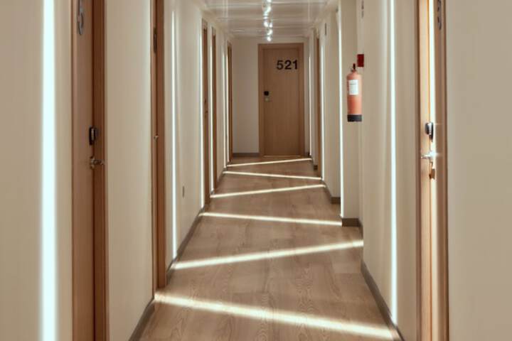 Ballroom/Hall 26 of 30