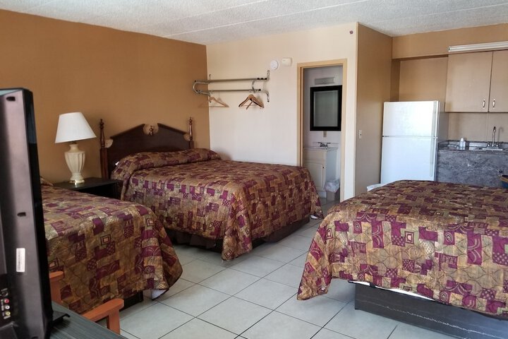 Room 7 of 35