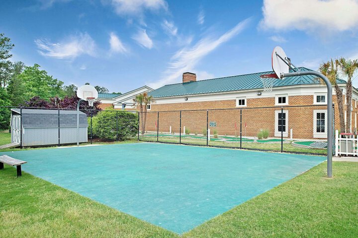Sport court