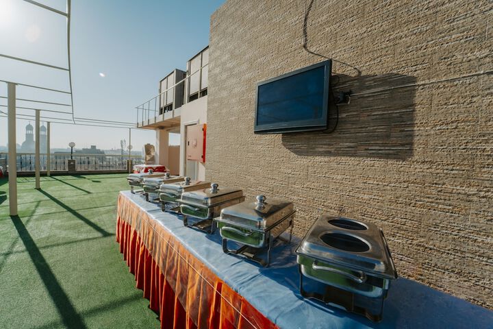 Breakfast buffet