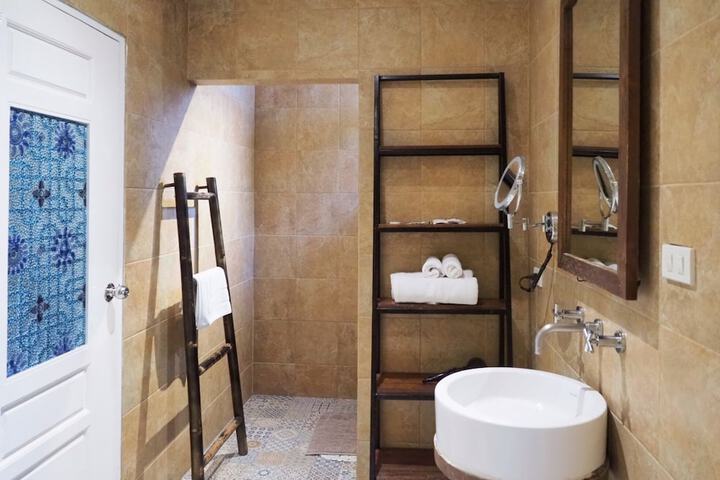 Bathroom Vanities