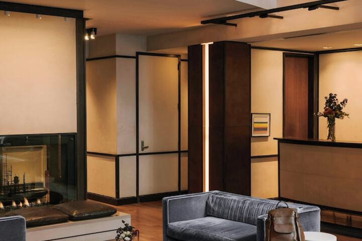 Hotel Interior 7 of 71