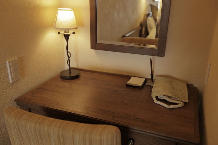 Room 12 of 79