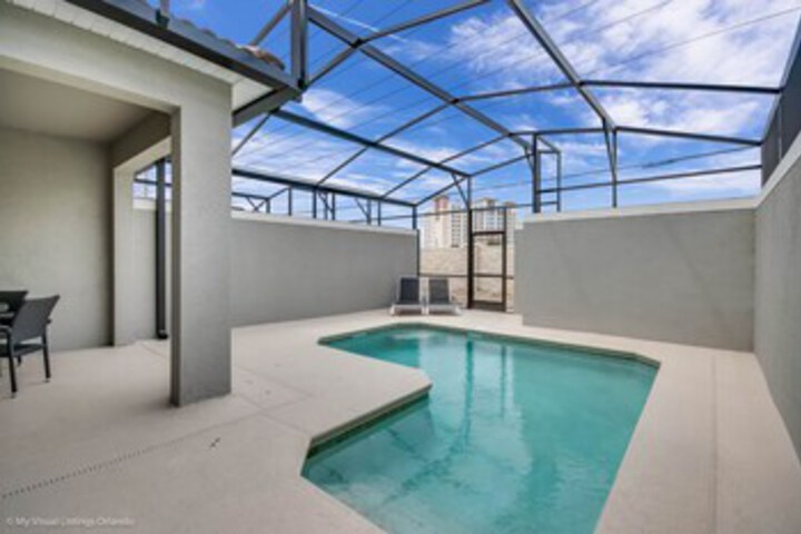 Room 70 of 72