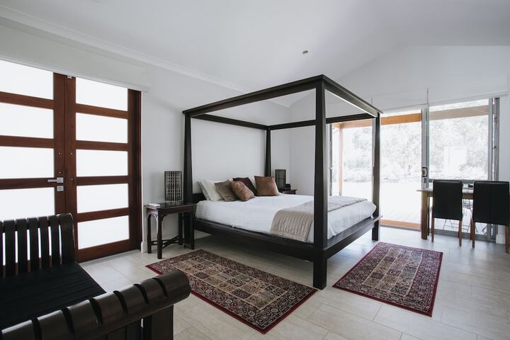 Room 12 of 54