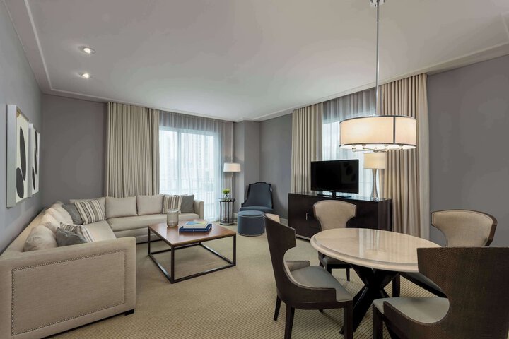 Room 26 of 160