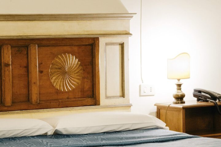 Room 14 of 53