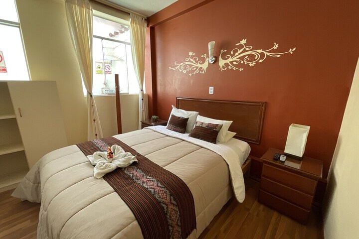 Room 6 of 49