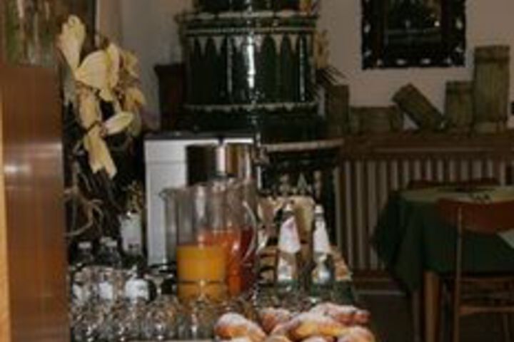 Breakfast/Coffee Service 13 of 54