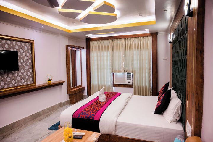 Room 10 of 36