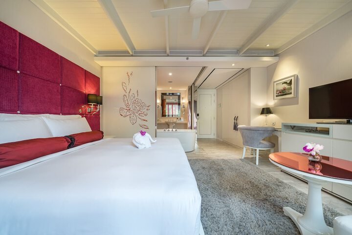 Room 10 of 70