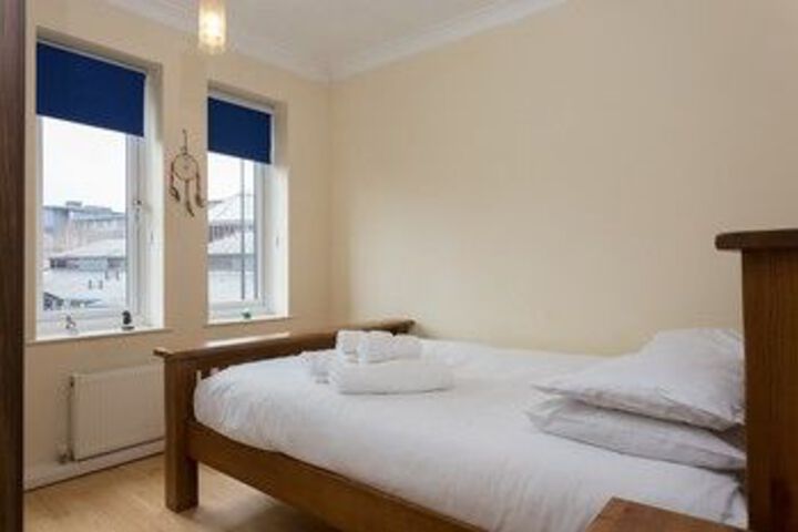 Room 9 of 21