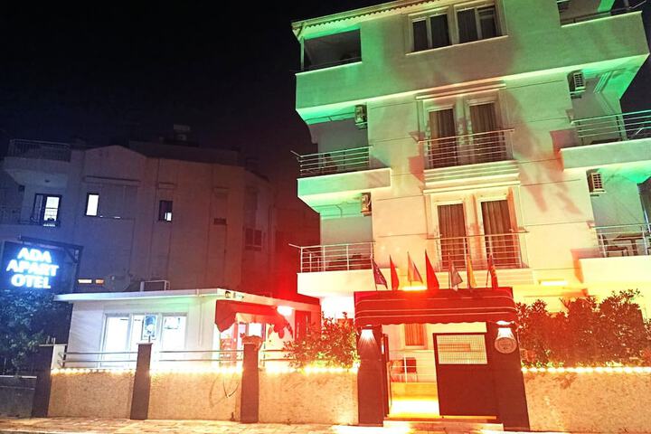 Hotel 144 of 151