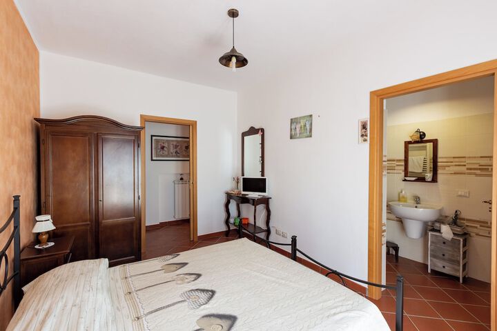Room 6 of 21
