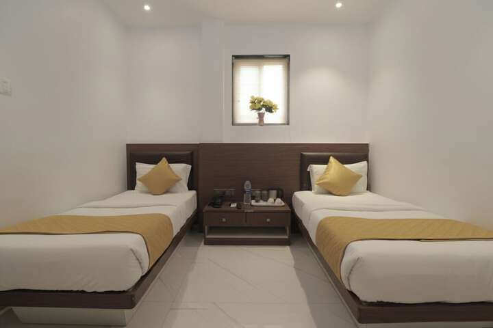 Room 17 of 23