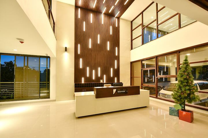 Hotel Interior 2 of 61