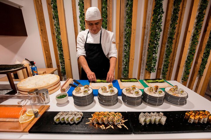 Dining 54 of 80