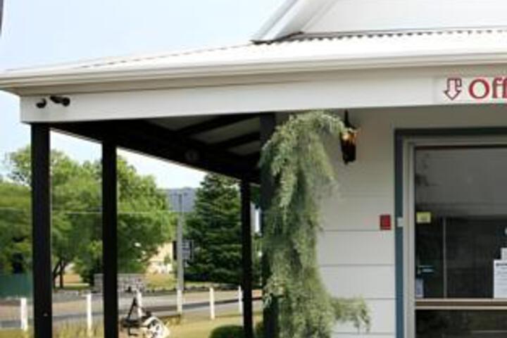 Hotel Entry