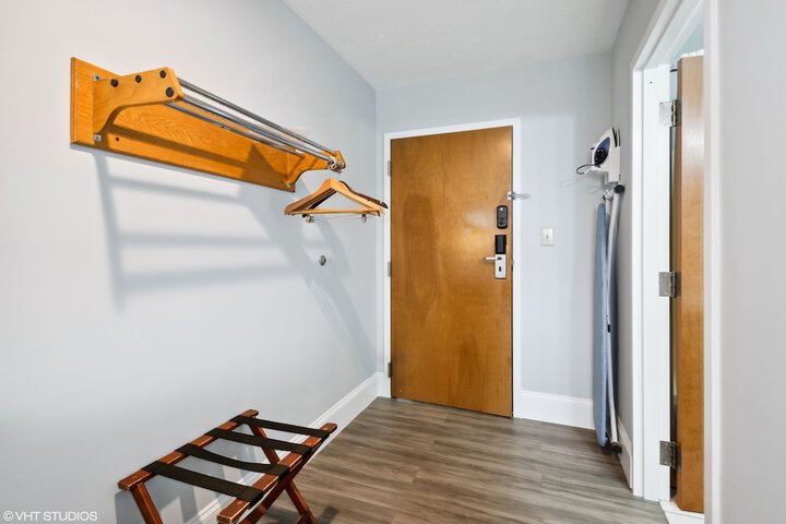 Room 12 of 49