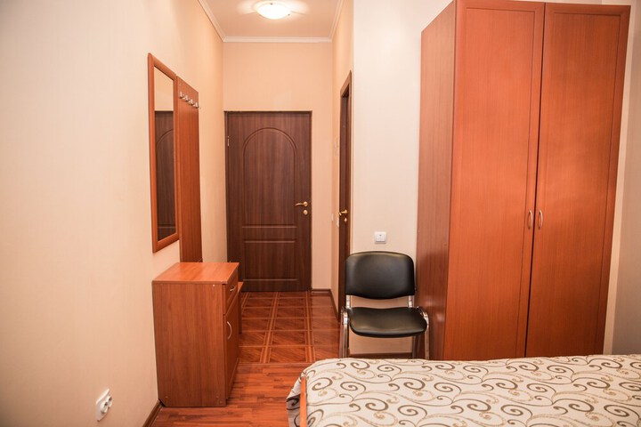 Room 25 of 64