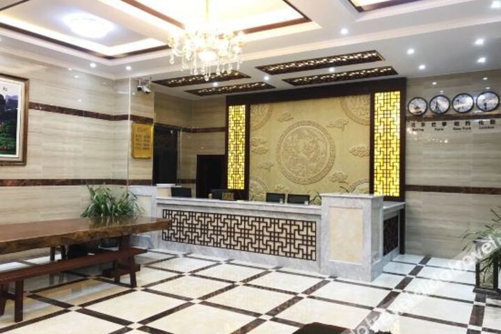 Hotel Interior 4 of 9