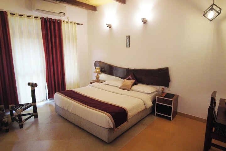 Room 18 of 96