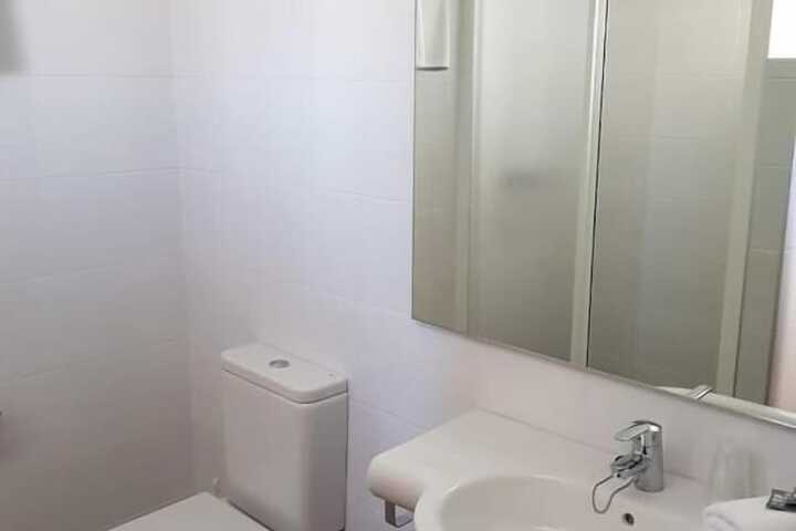 Room 16 of 31