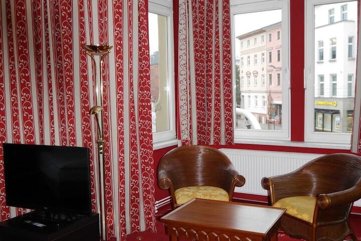 Room 14 of 42